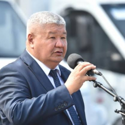 «Мурдун балта кеспеген» Энергетика министрине эл нааразы