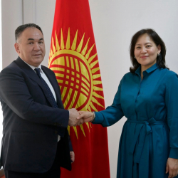 Жогорку Кеңеш менен «Жарандык платформа» коомдук фондунун ортосунда кызматташуу жөнүндө келишимге кол коюлду