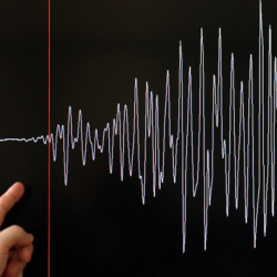 В Таджикистане близ границы с Кыргызстаном ночью произошло землетрясение силой 3,5 балла