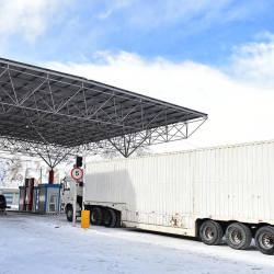 Кыргыз-кытай чек арасындагы өткөрүү бекеттери убактылуу жабылат