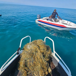 Ысык-Көлдө 6800 метр мыйзамсыз синтетикалык тор чыгарылды