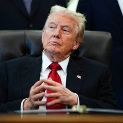 Трамп анонсировал введение 25-процентной пошлины на авто и грузовики из ЕС