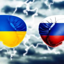 Россия дипломаттарды Киевден чыгып кетүүгө чакырды