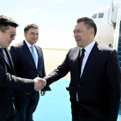 Президент Садыр Жапаров с рабочим визитом прибыл в Казахстан