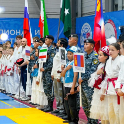 Бишкекте кармаш уруш боюнча дүйнө чемпионаты жана биринчилиги башталды
