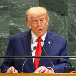 Трамп пригрозил Ирану 