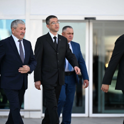 Адылбек Касымалиев прибыл с рабочим визитом в Туркменистан