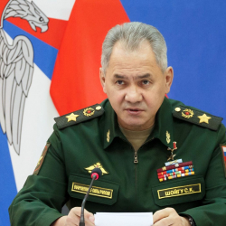 Шойгу: НАТО аскердик күчүн чыңдап жатат