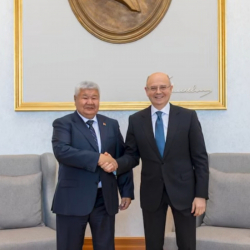 Кыргызстан Каспий аркылуу жаңы энергетикалык мүмкүнчүлүктөрдү ачууда