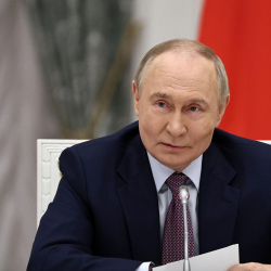 Путин: «Конституция мага 2030-жылы кайрадан президент  болууга мүмкүнчүлүк берет»