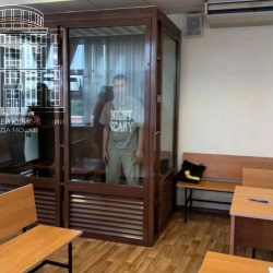 Диванда табылган сөөк. Сот кыргызстандыкты камакка алды