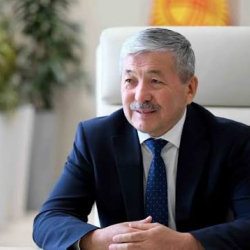 Касымалиев поздравил работников легкой промышленности с профессиональным праздником