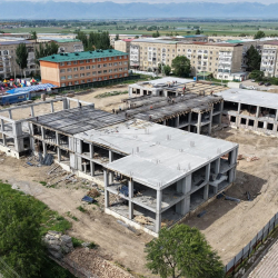 Караколдо 750 орундуу жаңы мектеп курулуп жатат