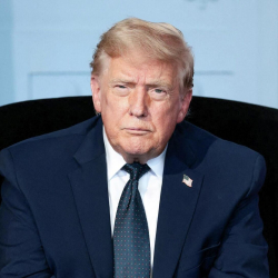 Дональд Трамп: 