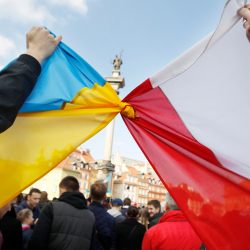 Польша Украинанын Евробиримдикке киришине бөгөт коюшу мүмкүн