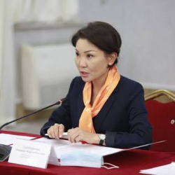 Жогорку Кеңеште УКМКдагы кадрдык тазалоо маселеси көтөрүлдү
