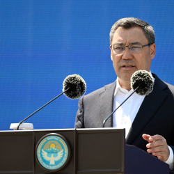 Президент: «Казарман ГЭСтер» каскады өлкөнүн энергетикалык келечегин аныктаган стратегиялык долбоор болот