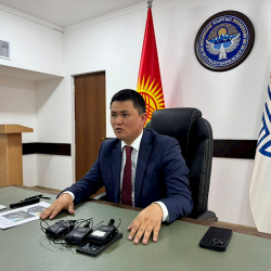 Нурдан Орунтаев: Кээде иш сапарларда унаада түнөөгө туура келет