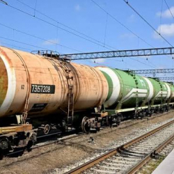 Азербайджан готов поставлять нефтепродукты в Кыргызстан