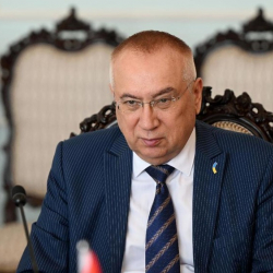 Украинанын Кыргызстандагы элчиси Валерий Жовтенко кызматтан бошотулду