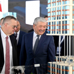 Адылбек Касымалиев выступил на открытии Кыргызско-Российского экономического форума в Чолпон-Ате