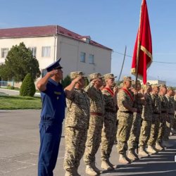 Россия жана Казакстанда билим ала турган 17 курсант ант берди