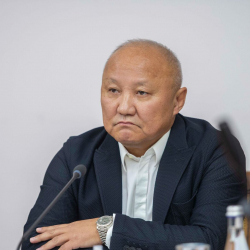 Нариман Түлеевдин жумушчулардын эмгек аксын бербей жаткан ач көздүгү