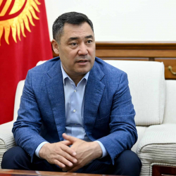 Кыргызстан күйүүчү майдын 90%ын Россиядан импорттойт — президент