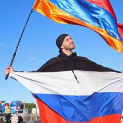 Орусия Арменияга киргизген чектөөлөрүн кайра карайт