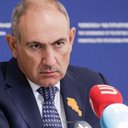 Пашинян Арменияны «Төртүнчү Республика» этабына өткөнүн жарыялады
