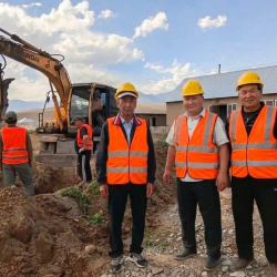 В селе Сары-Могол продолжается строительство системы питьевого водоснабжения