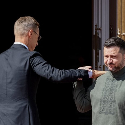 Стубб призвал Украину готовиться к худшему сценарию