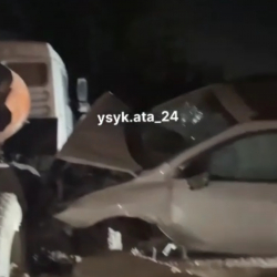 ВИДЕО - Чүйдө үрөй учурган кырсык: Subaru КамАЗды сүзүп, үч адам оор абалда