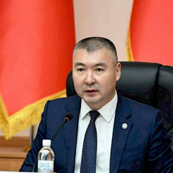 Туманбаев: “Биз бүгүн кызматтабыз, бир күнү башка адамдар келишет”