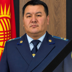 Ош юстиция башкармалыгынын башчысы Уларбек Жунусов дүйнөдөн кайтты