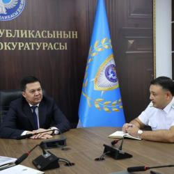 Чыңгыз Ахматов Башкы прокурордун биринчи орун басары катары жамаатка тааныштырылды