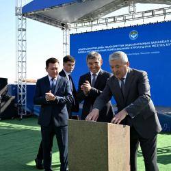 Бишкекте заманбап мамлекеттик фармацевтикалык кампа-логистикалык комплекстин курулушу башталды