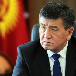 Сооронбай Жээнбеков эми өз күчүн кайрадан сынап көрбөйбү?