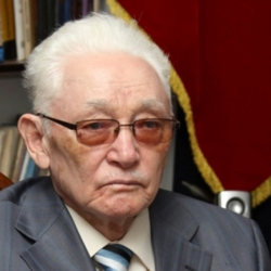 В Оше пройдет республиканский айтыш, посвященный 95-летию Тологона Касымбекова