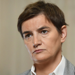 Исполняющей обязанности президента Сербии стала Ана Брнабич