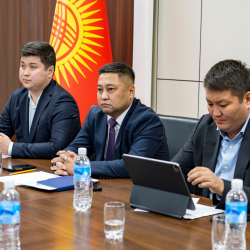 Курулуш министрлигинде Бишкек шаарынын башкы планы боюнча жыйын өттү