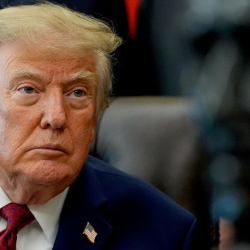 Трамп АКШда бензиндин кымбатташына Украинаны күнөөлөдү