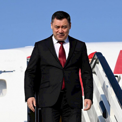 Садыр Жапаров Түркмөнстанга иш сапар менен барат