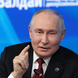 Путин: Россия Тегеранга жардам берүүгө даяр