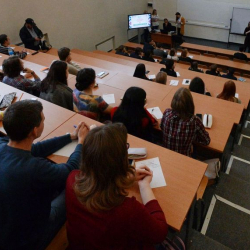 Студенттеринин стипендиялары көбөйөт