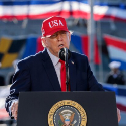 Трамп аскер кызматкеринин өлүм жазасын түз эфирде көрсөтүүгө тыюу салды