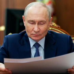Европа Путин менен сүйлөшүүлөргө даярданууда: Украина үчүн эки сценарий
