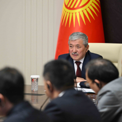 МинКаб Төрагасы Адылбек Касымалиев «Guangdong Holdings Limited» кытай холдингинин өкүлдөрү менен жолугушту