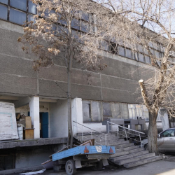 Опера жана балет театрынын көркөм устаканасы Финансы министрлигинин балансына өткөрүлүп берилет