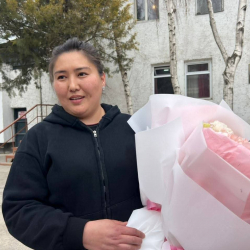 Махабат Тажибек кызы тил кат менен үй камагына чыгарылды